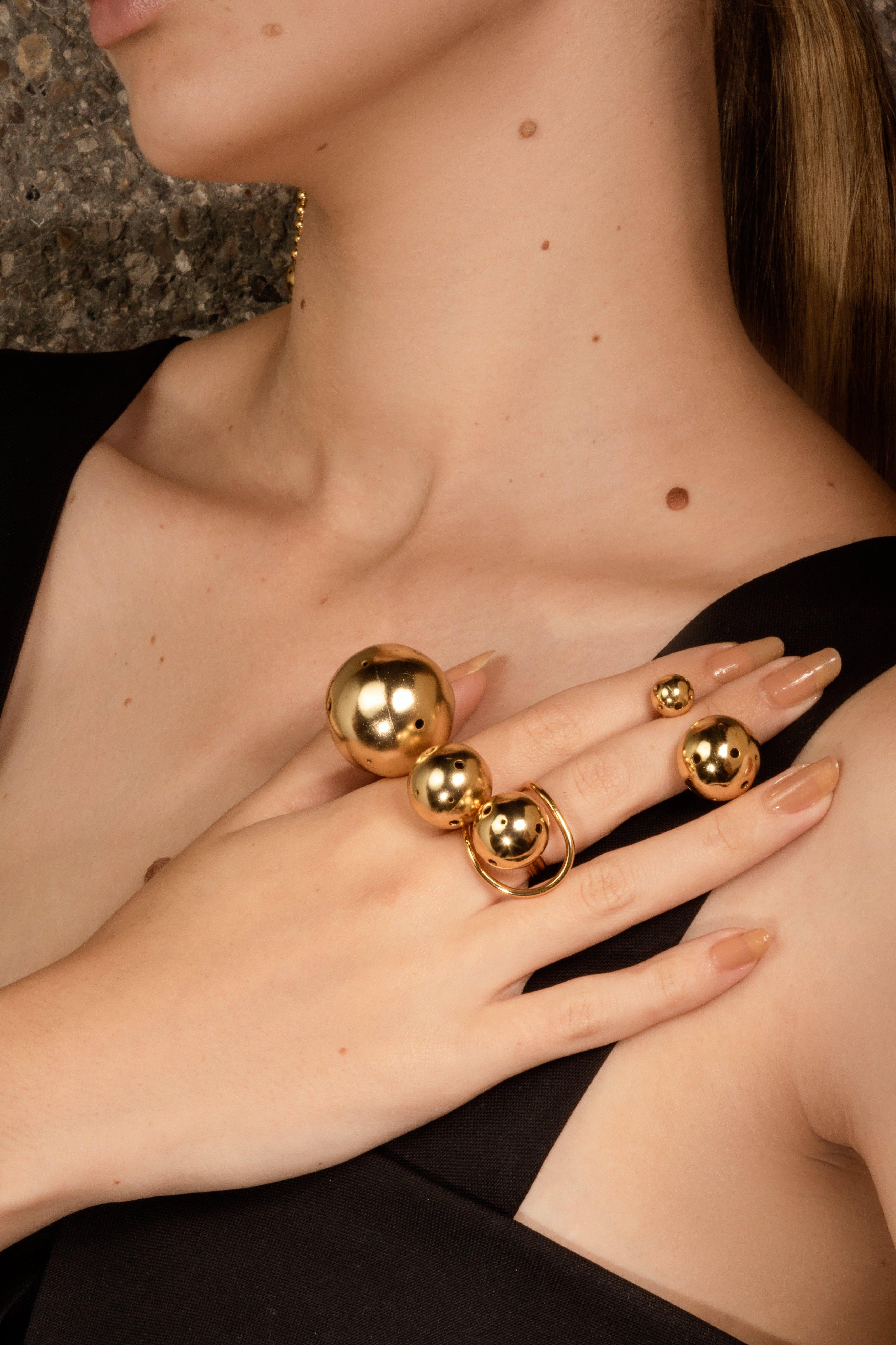 BIG BUBBLE RING &amp; EARCUFF - Paula Mendoza Jewelry Colombia